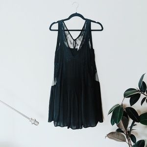 Slinky Tumblr-Era Zara Black Lace Slip Camisole Mini Dress Size S — NWT